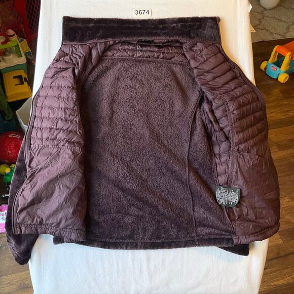 32 Degrees Heat Women Fluffy Jacket size M Faux Fur Mix Feather Stuffed Wine Red - Picture 2 of 11